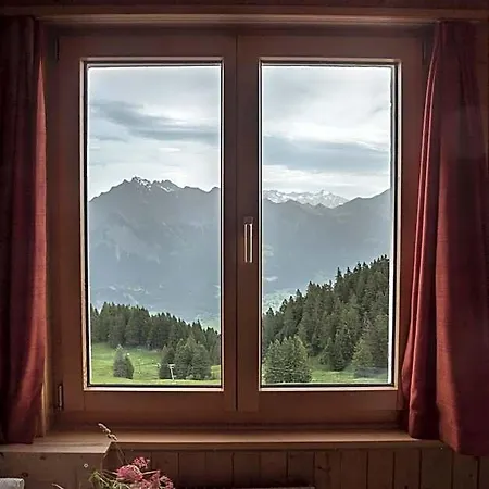 Hotel Berggasthaus Zanuz