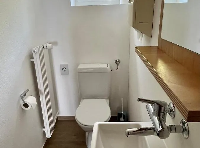 Hotel Berggasthaus Zanuz *