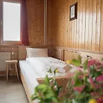 Hotel Berggasthaus Zanuz